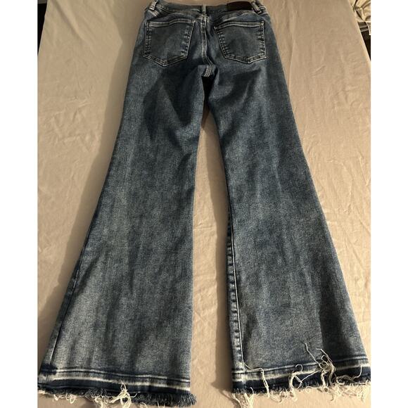 Express Women’s 70s Flare Jeans Size S2 Mid Rise Light Wash - Picture 5 of 7